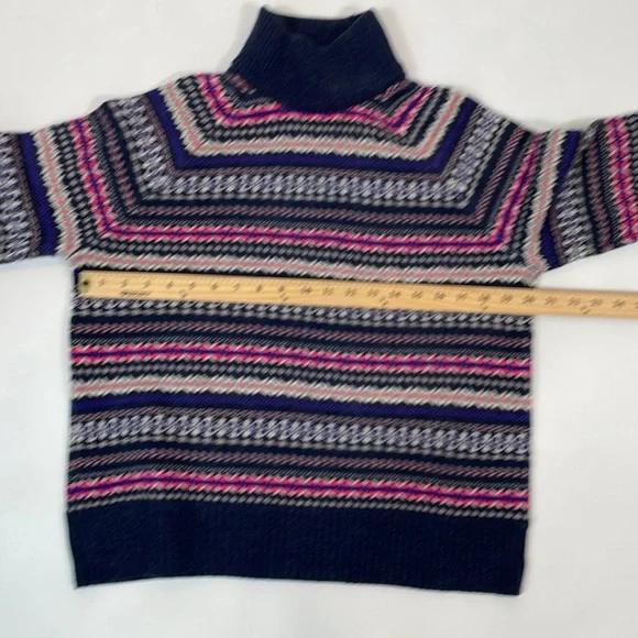 J. Crew Sweater Size XL Fair Isle Navy And Pink 100% Wool - Picture 6 of 9
